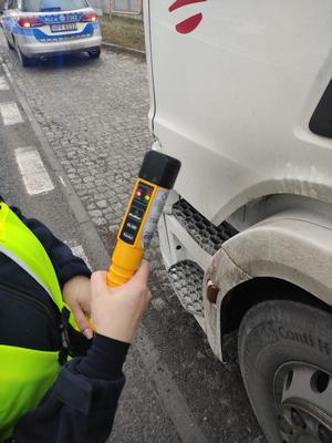 urządzenie do badania na zawartość alkoholu.