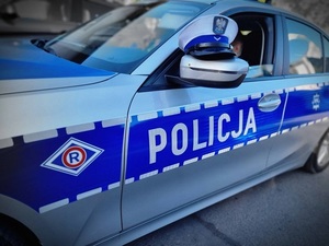 radiowóz policyjny.